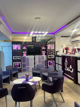 نمایی دیگر از سالن پذیرش